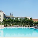 Luxury Flat With Pool Gym Spa Parking - Unit9B