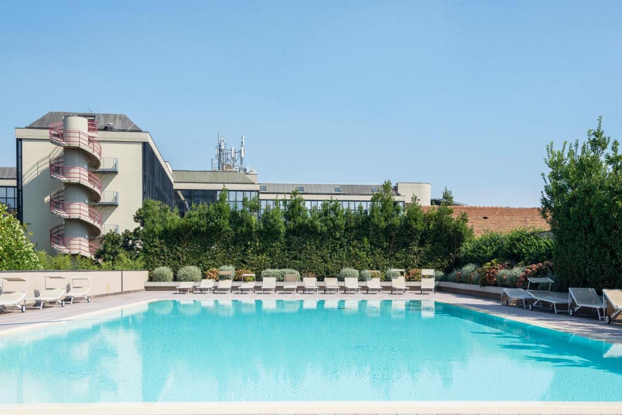 Luxury Flat With Pool Gym Parking - Unit9b Apartment Mailand